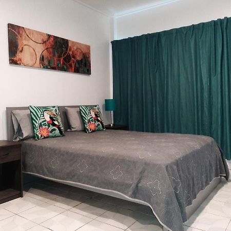Hallandale Studio With Pool Apartment Hallandale Beach Ngoại thất bức ảnh